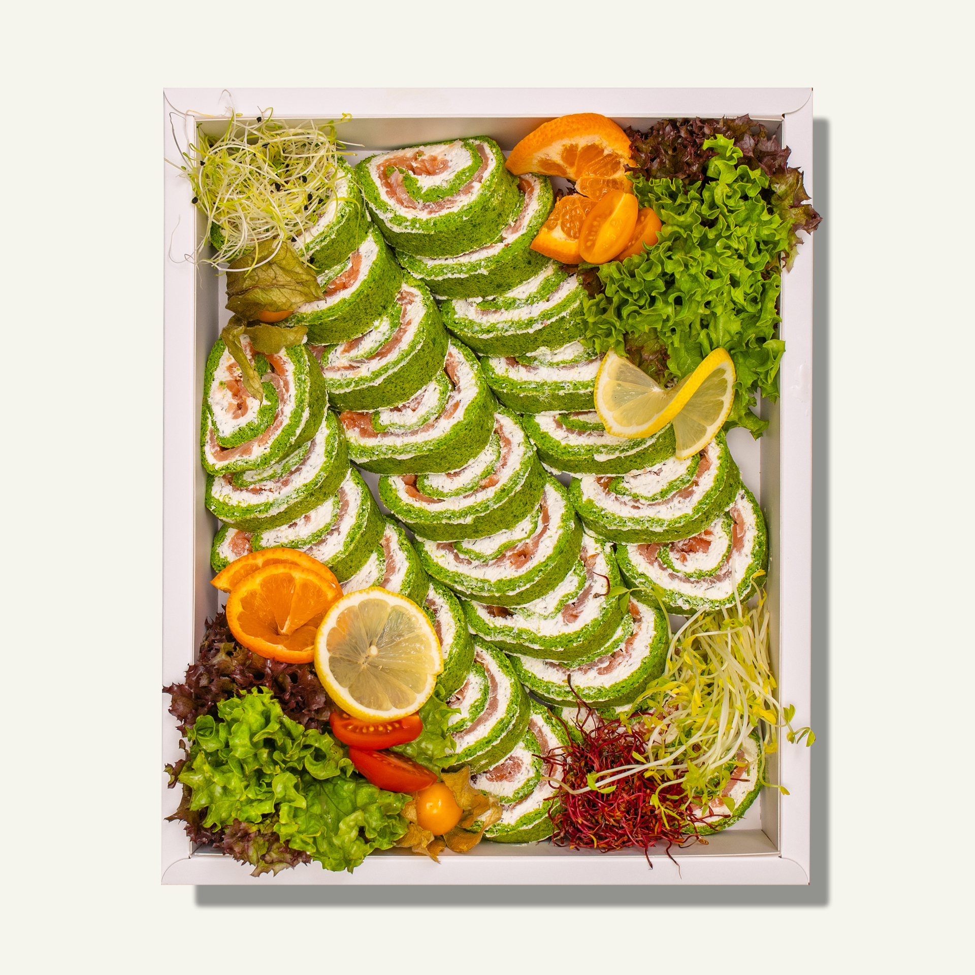Rolada Szpinakowa z Wędzonym Łososiem – 1 kg - obrazek 2